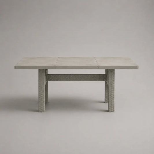 Tavolo da giardino in plastica rettangolare, resina intrecciata e metallo, grigio chiaro e grigio, 160 × 90 × 75 cm