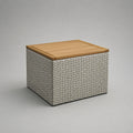Tavolo esterno quadrato in PE rattan e legno di acacia, grigio chiaro e naturale, 50 × 50 × 45 cm